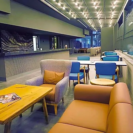 Marvida Happy Hotel 3*